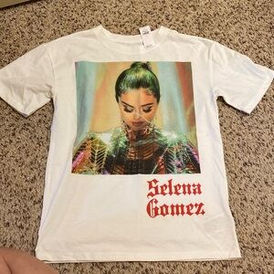 NWT Selena Gomez Gap tshirt